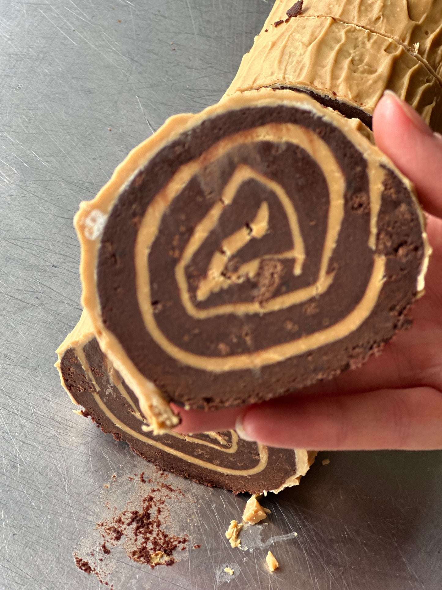 LARGE BISCOFF YULE LOG PRE-ORDERS 15TH DEC WEEK
