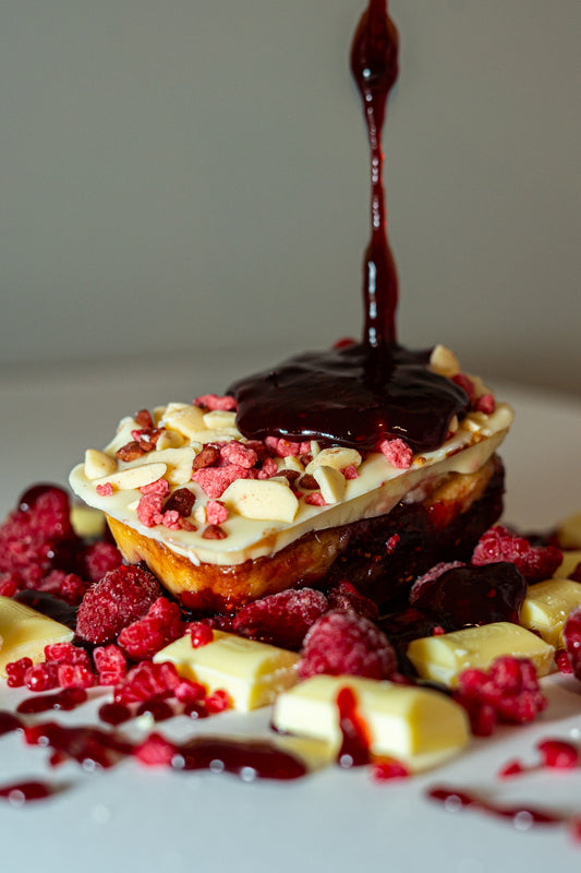 Stuf’d Strawberry White Chocolate Boat