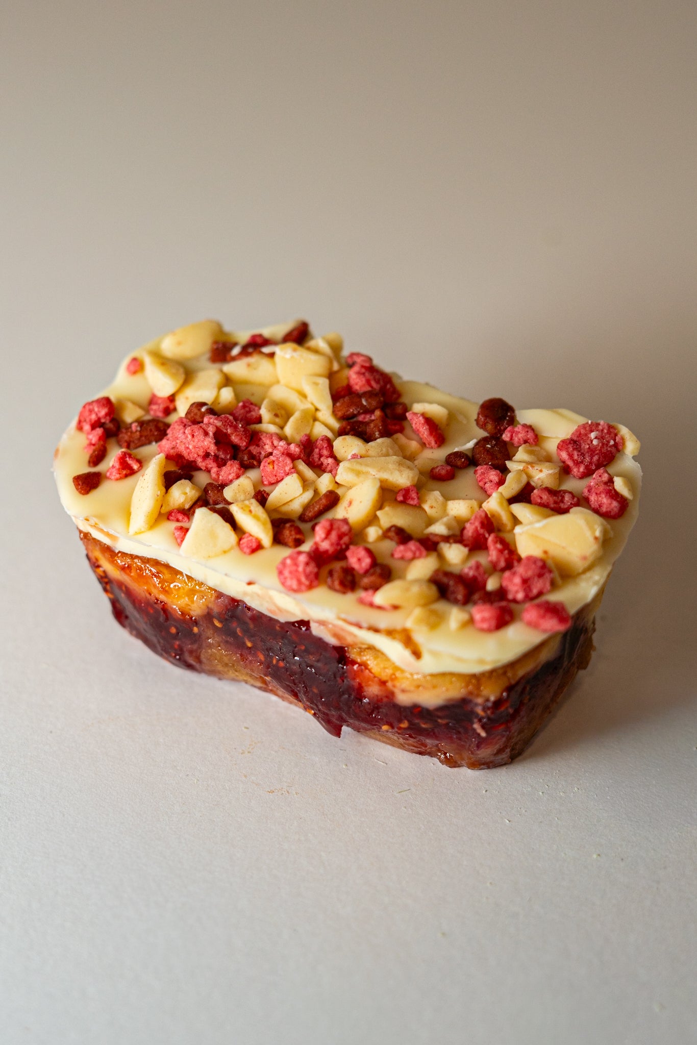 Stuf’d Strawberry White Chocolate Boat